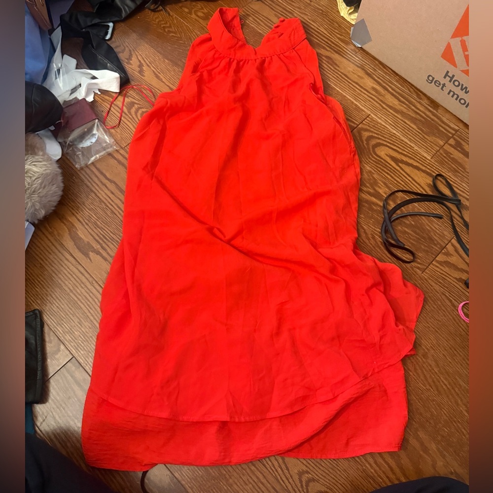 Chic Red Sleeveless Dress
